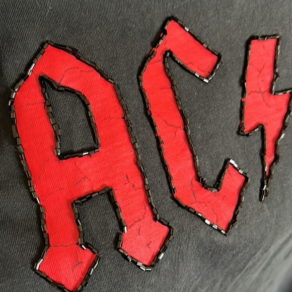 AC/DC Shirt - Picture 2 of 3